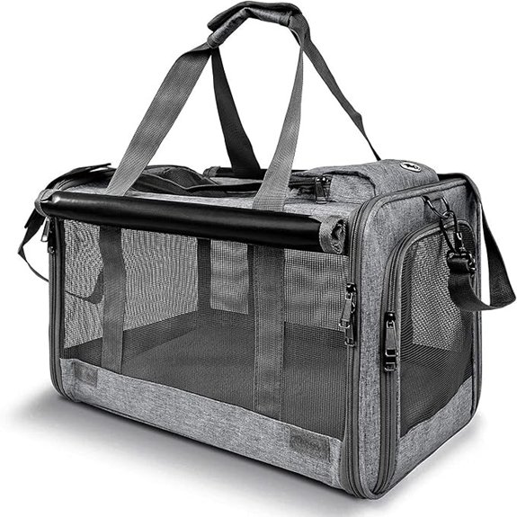 GAPZER Pet Carrier for Large Cats up to 20lbs Soft-Sided Privacy Protection